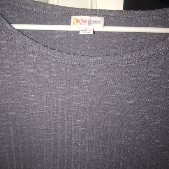 lularoe gigi. make an offer. - Picture 3 of 4